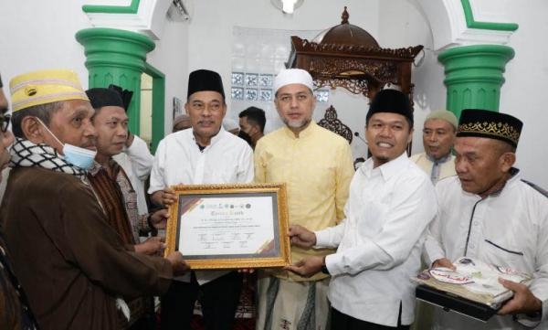 Subuh Berjemaah di Tebingtinggi, Musa Rajekshah Sampaikan Doa untuk Walikota Umar Zunaidi